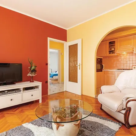 2 Bedroom Gorgeous In