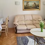 Beautiful In Appartamento Jadranovo